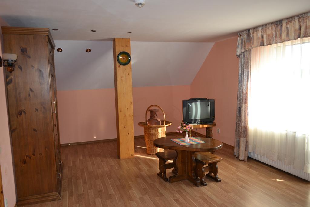 Motelis Aka Kārsava Szoba fotó